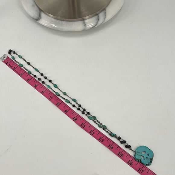 Handmade garnet and turquoise, peace, sign necklace with silver disc chain - Picture 5 of 9